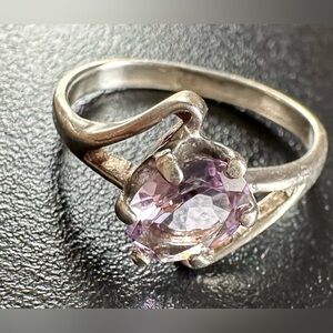 925 Sterling Silver Vintage Light Purple Amethyst  Size 7 Ring